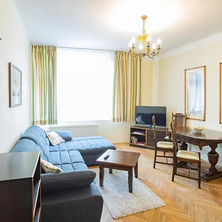 Melissa Apartment *